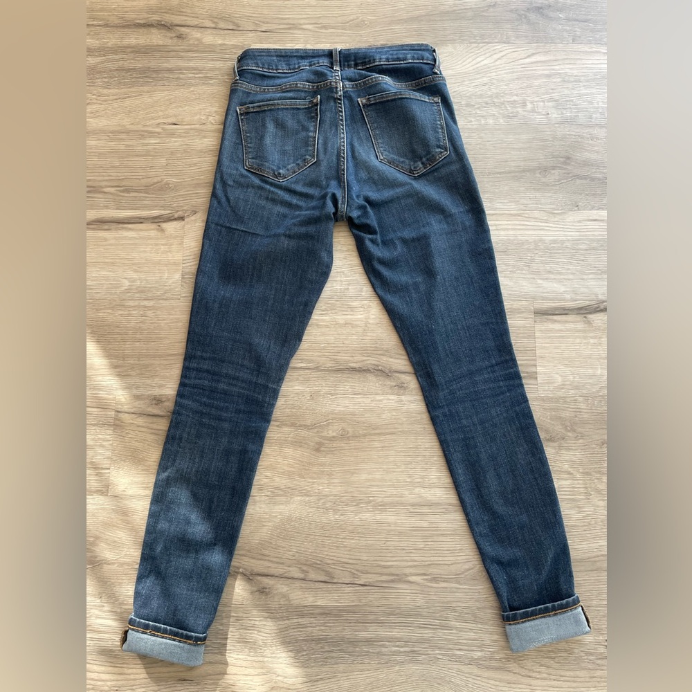 4/$25 | Old Navy | Rockstar Mid Rise Skinny Jeans for Women | Size 2 Long - Picture 8 of 9